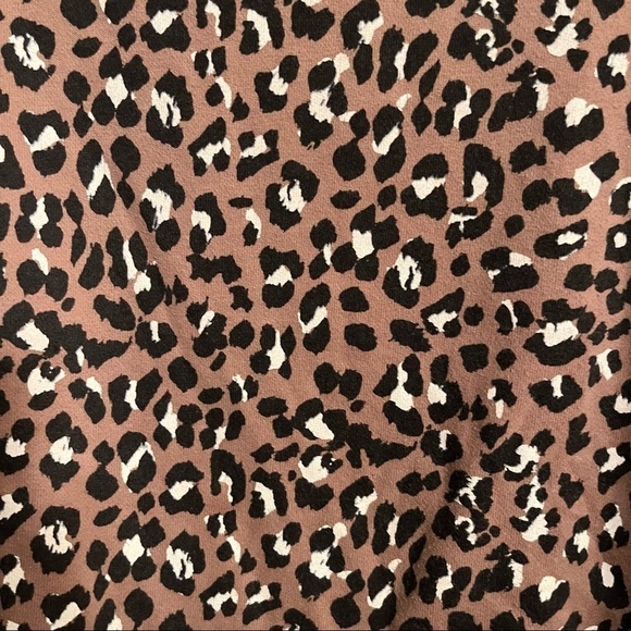 Rails Reeves Sweatshirt Animal Print Brown Size Medium - Picture 4 of 7